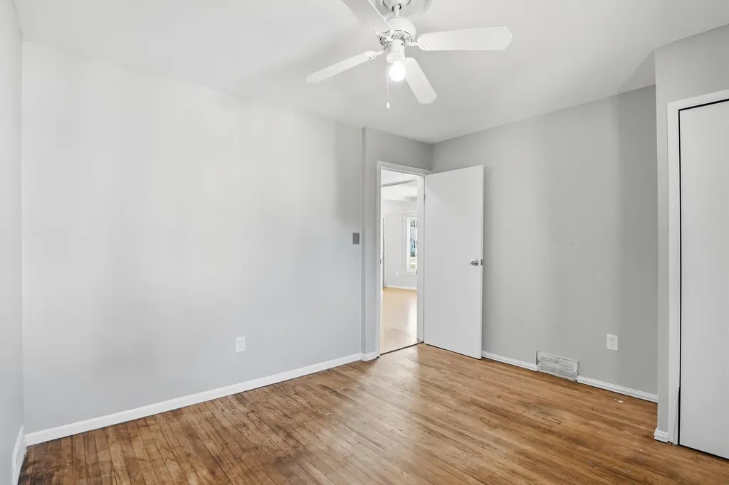 28836 Marquette Street Garden City City MI 48135