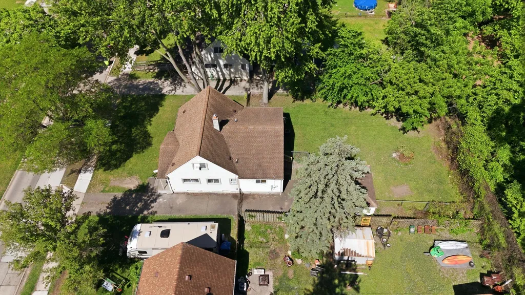 28836 Marquette Street Garden City City MI 48135