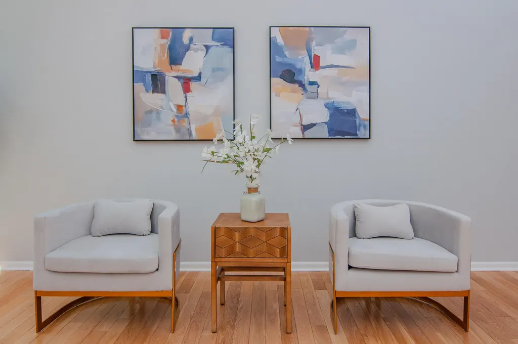 2402 Meadowridge Court Ann Arbor City MI 48105