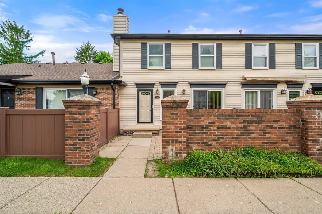 41080 Northwind Drive Canton Charter Township MI 48188