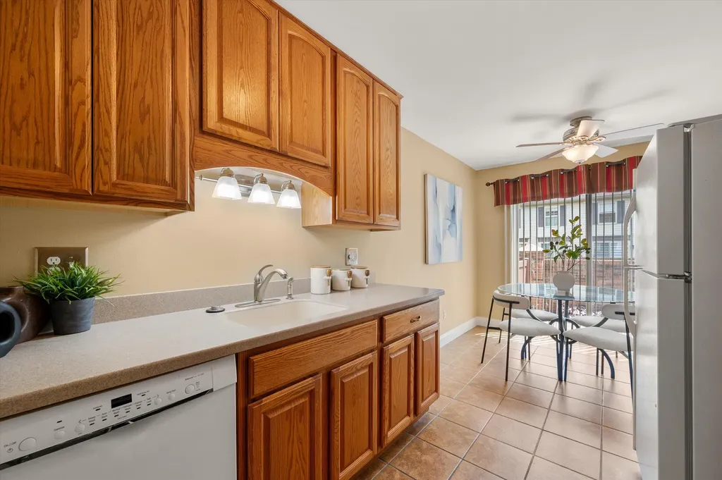 41080 Northwind Drive Canton Charter Township MI 48188