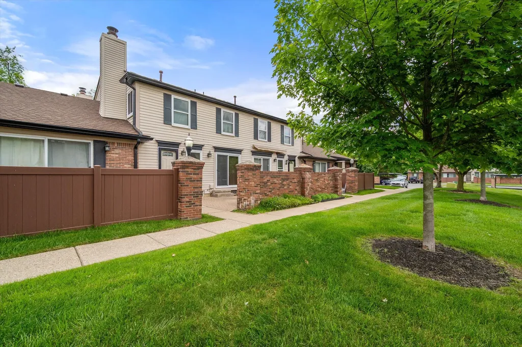 41080 Northwind Drive Canton Charter Township MI 48188
