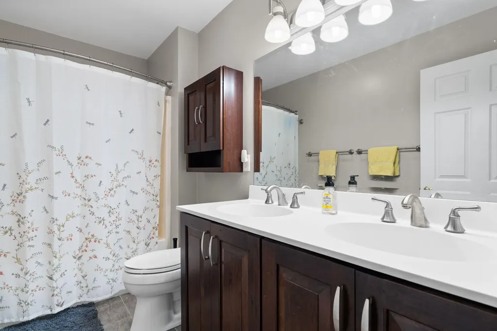 2580 Northridge Court Pittsfield Charter Township MI 48108