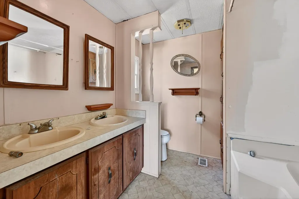 8054 N Gale Road Richfield Township MI 48463