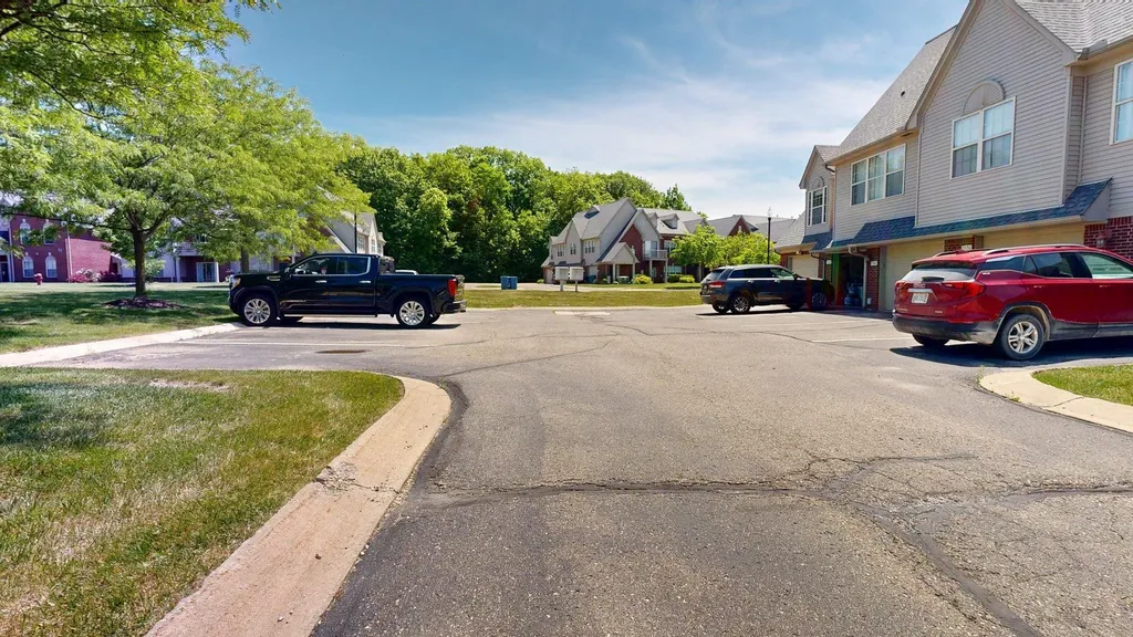 1376 Addington Lane Pittsfield Charter Township MI 48108