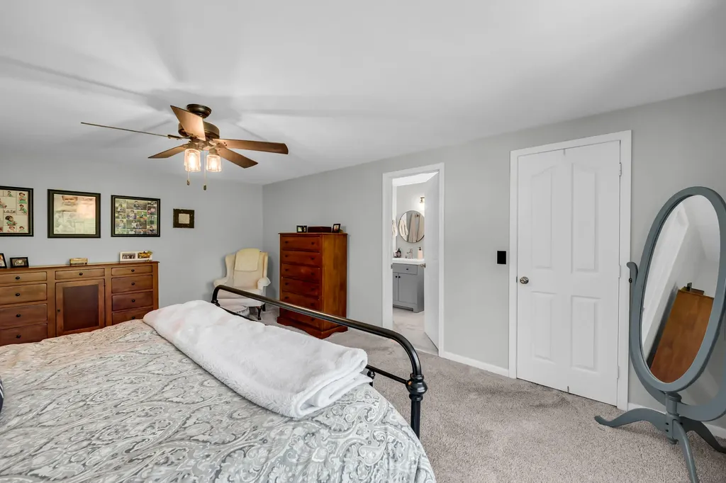 3394 Edmunton Drive Rochester Hills City MI 48306