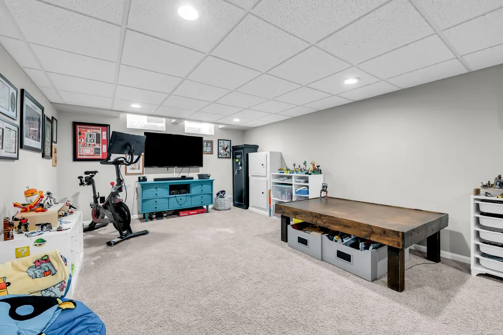 3394 Edmunton Drive Rochester Hills City MI 48306