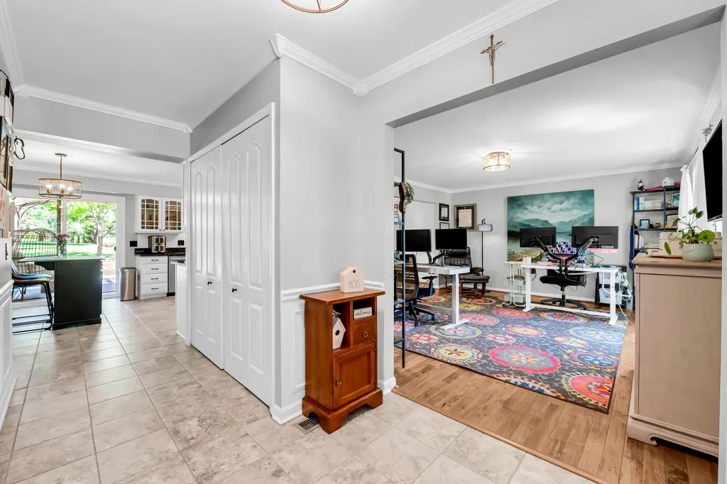 3394 Edmunton Drive Rochester Hills City MI 48306