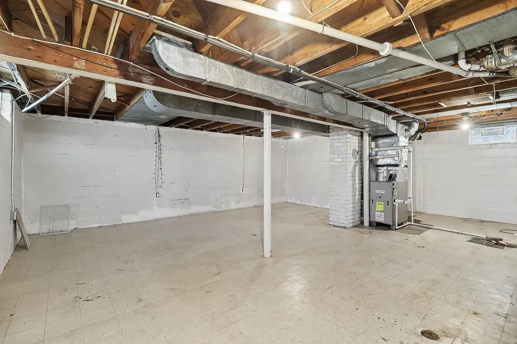 47709 Greenview Road Shelby Charter Township MI 48317