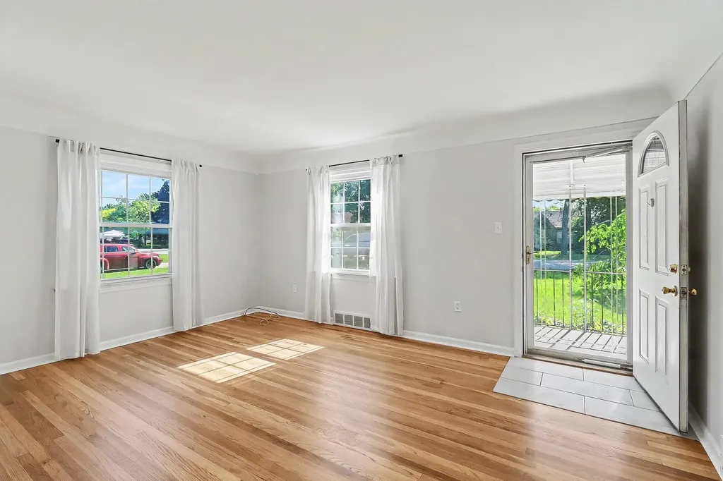 47709 Greenview Road Shelby Charter Township MI 48317