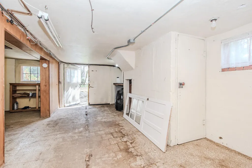 1324 Wells Street Ann Arbor City MI 48104