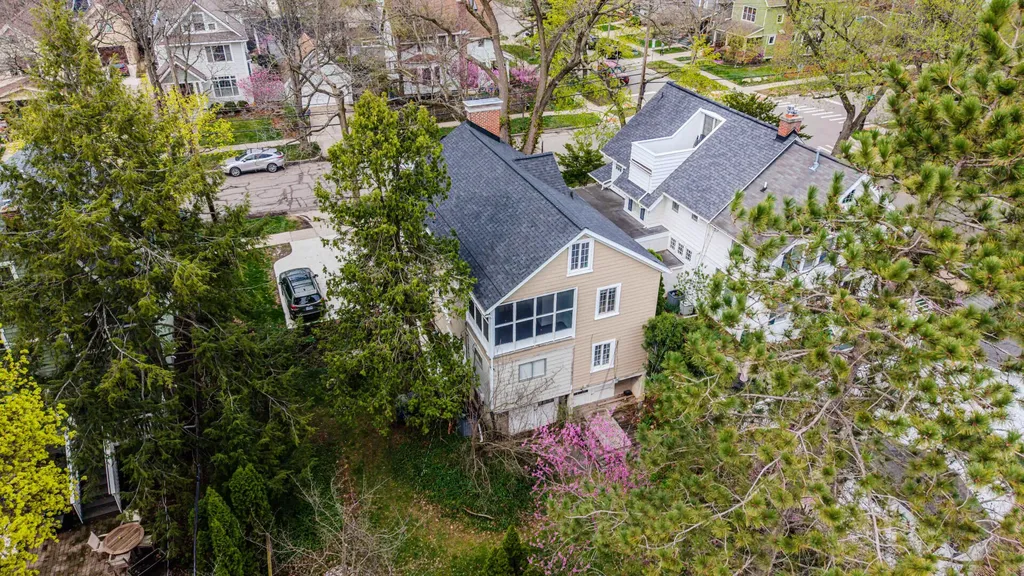 1324 Wells Street Ann Arbor City MI 48104