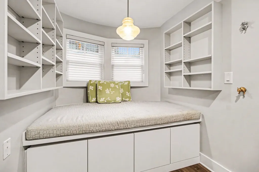 430 S Main Street Ann Arbor City MI 48104