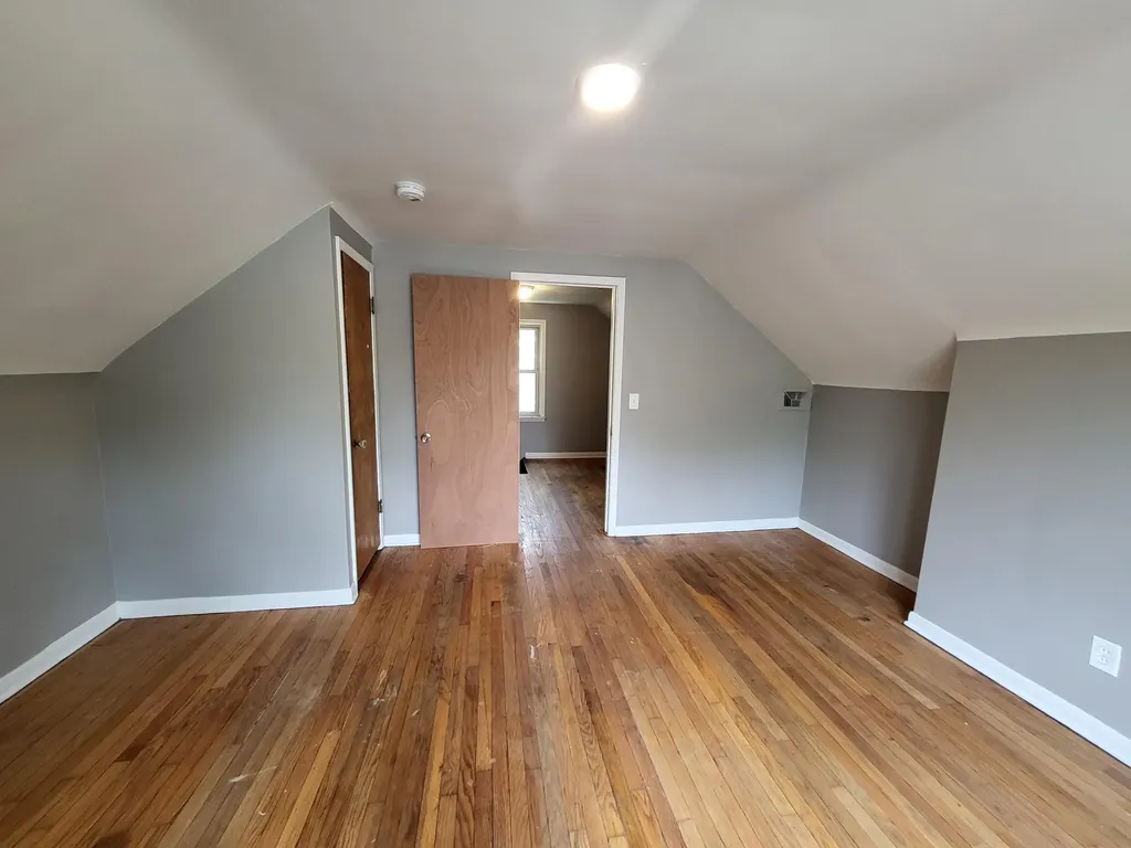 19677 Kingsville Street Harper Woods City MI 48225