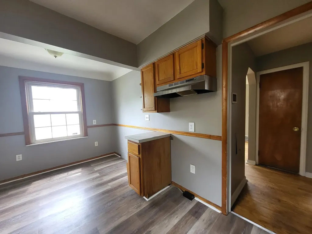 19677 Kingsville Street Harper Woods City MI 48225