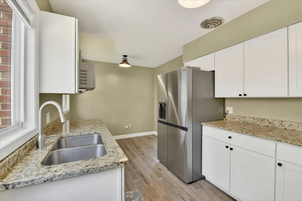 1294 Hawthorne Avenue Ypsilanti Charter Township MI 48198