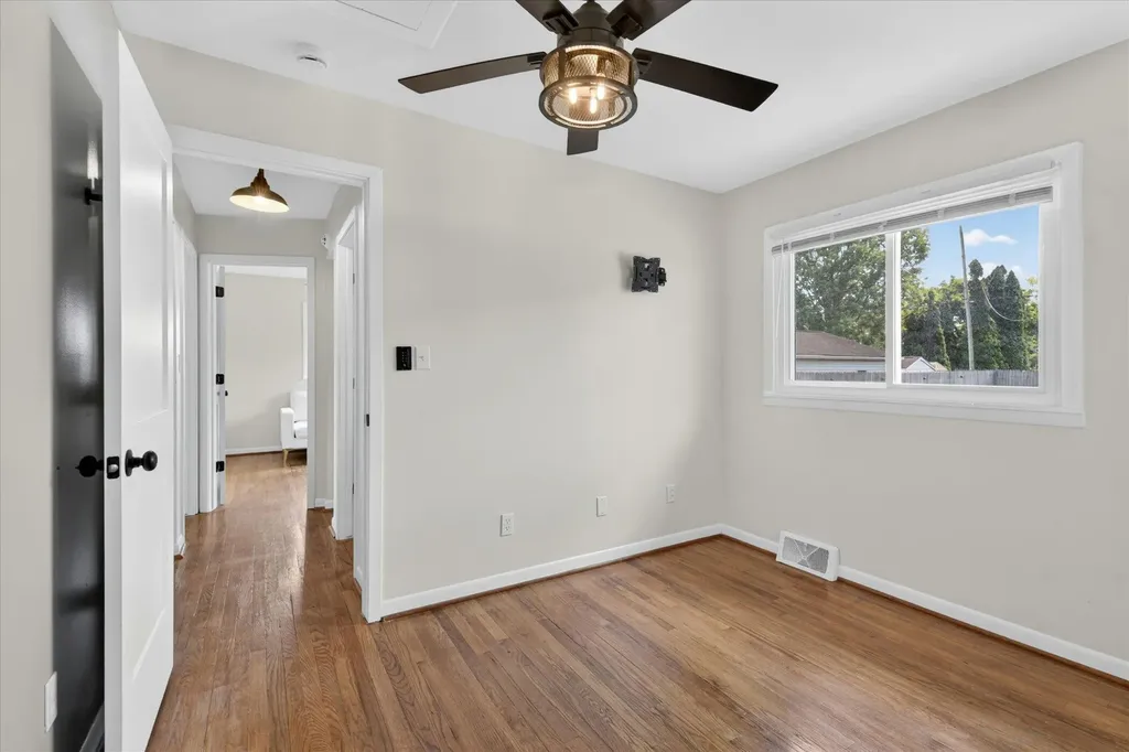 1294 Hawthorne Avenue Ypsilanti Charter Township MI 48198