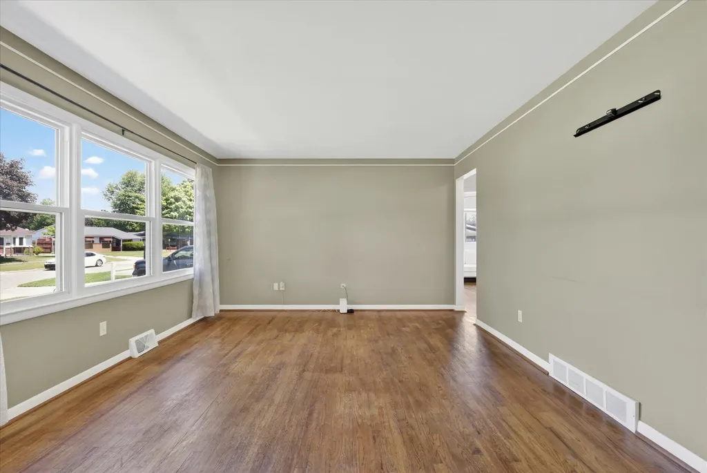 1294 Hawthorne Avenue Ypsilanti Charter Township MI 48198
