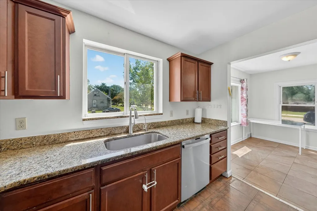 14000 Wales Street Oak Park City MI 48237