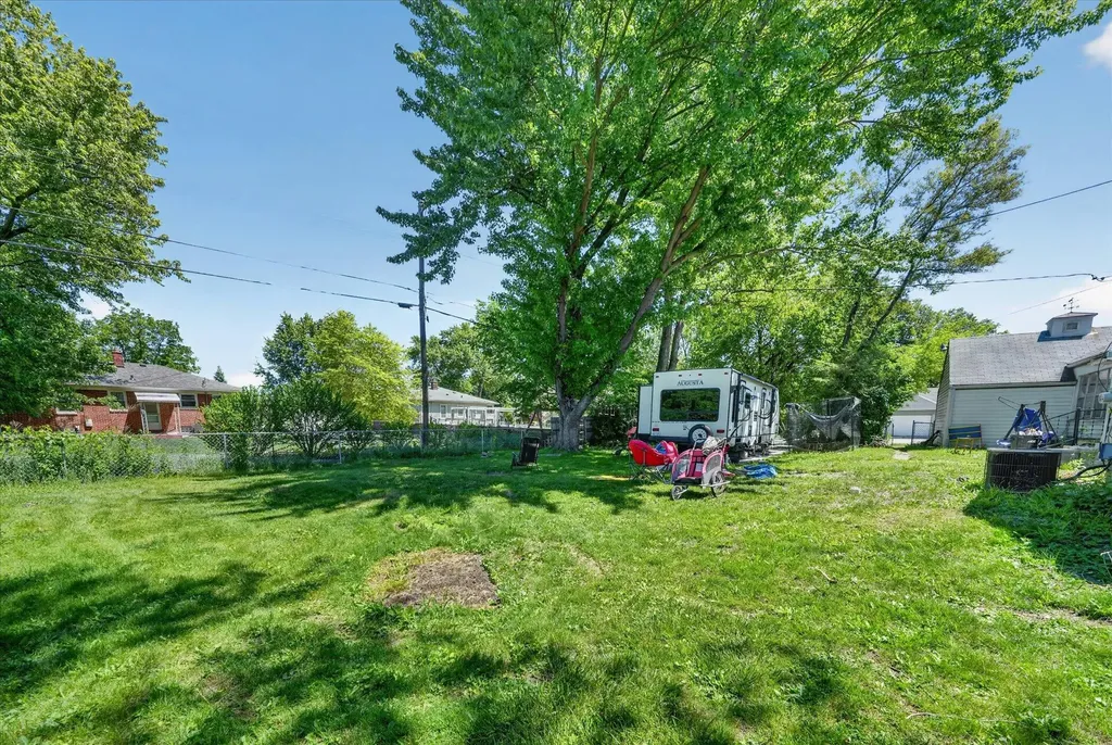 14000 Wales Street Oak Park City MI 48237