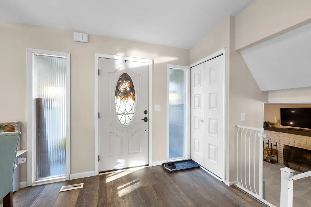 43875 Leeann Lane Canton Charter Township MI 48187