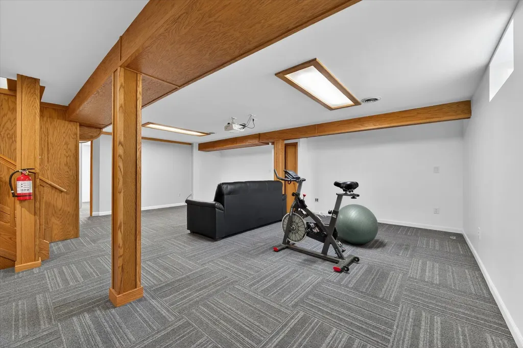 900 Pomona Road Ann Arbor City MI 48103