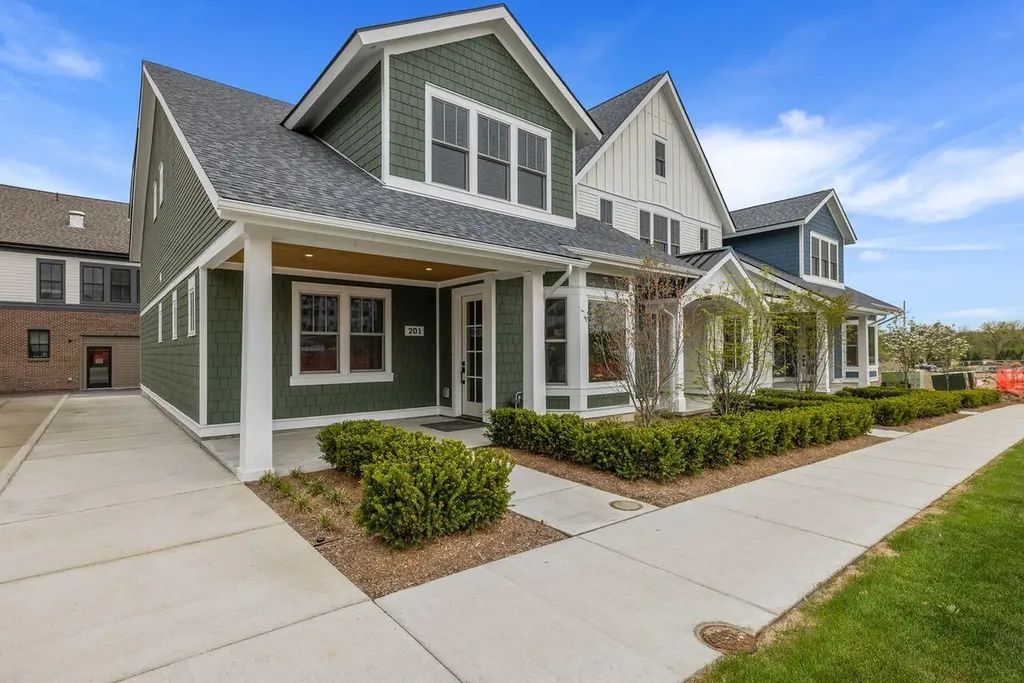 201 Mill Circle Northville City MI 48167
