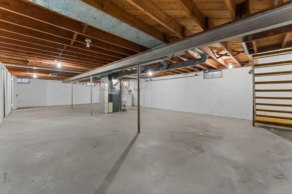 1112 Westwood Boulevard Summit Township MI 49203