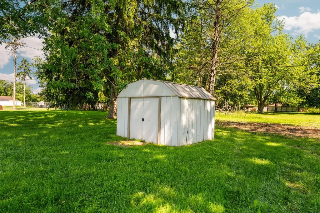 1112 Westwood Boulevard Summit Township MI 49203
