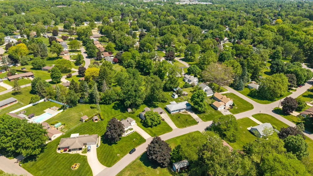 1112 Westwood Boulevard Summit Township MI 49203