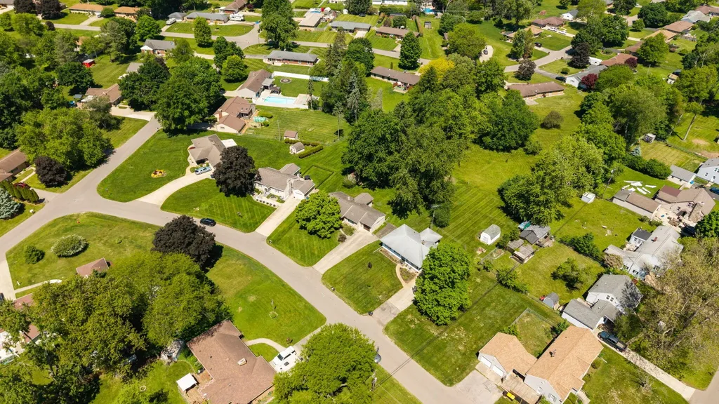 1112 Westwood Boulevard Summit Township MI 49203
