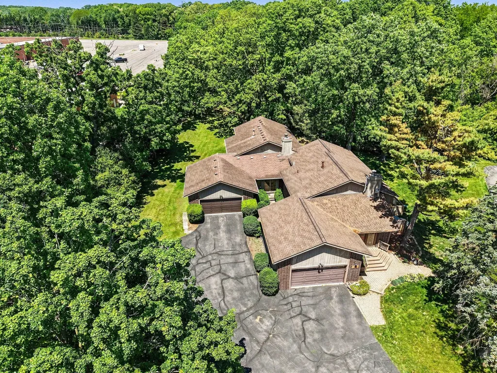 5181 Christine Court Scio Township MI 48103