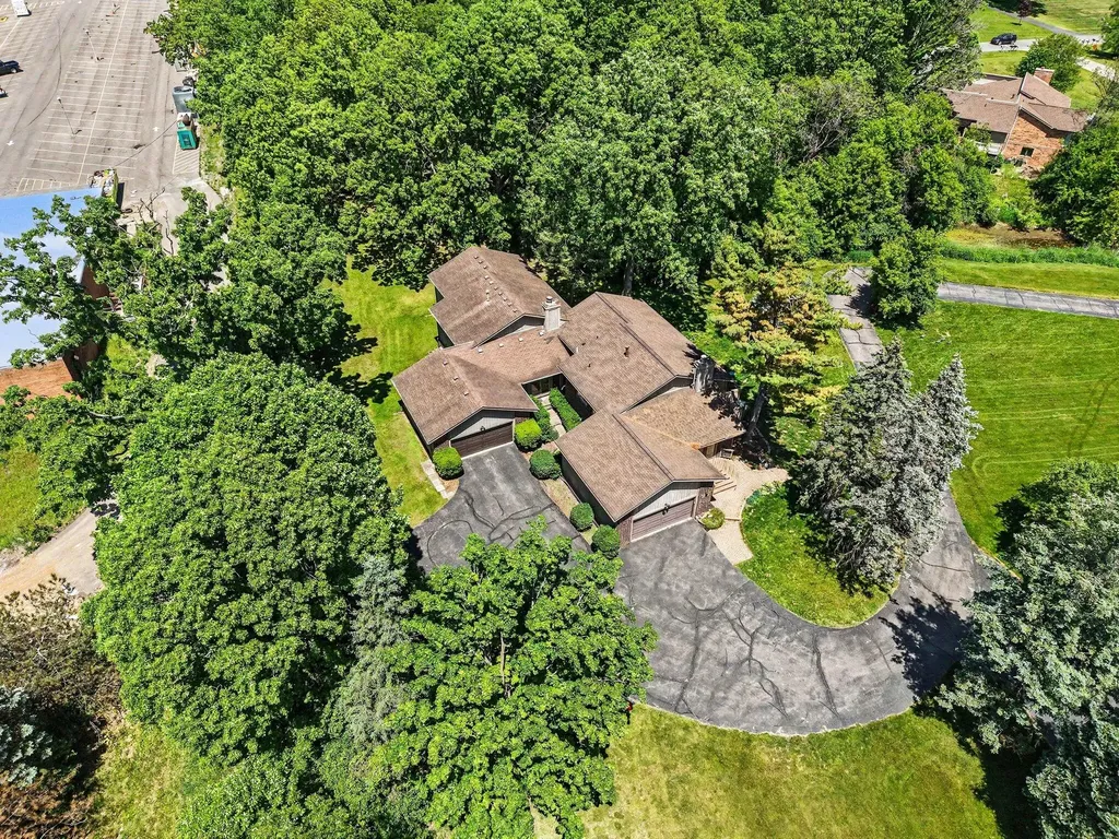 5181 Christine Court Scio Township MI 48103