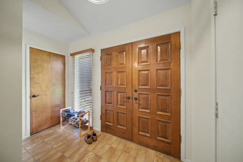 5181 Christine Court Scio Township MI 48103