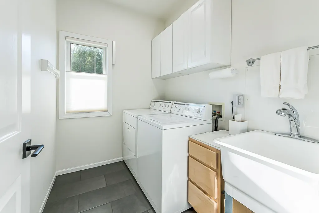 2462 Winged Foot Court Pittsfield Charter Township MI 48108
