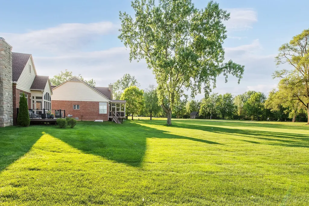 2462 Winged Foot Court Pittsfield Charter Township MI 48108