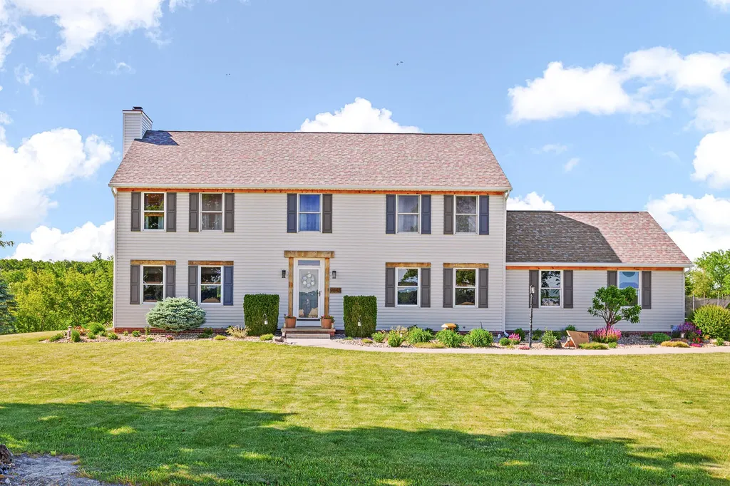 9848 Canandaigua Road Seneca Township MI 49235