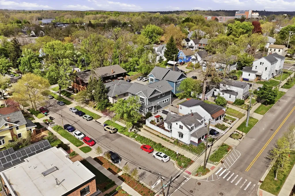 506 N Ashley Street Ann Arbor City MI 48103