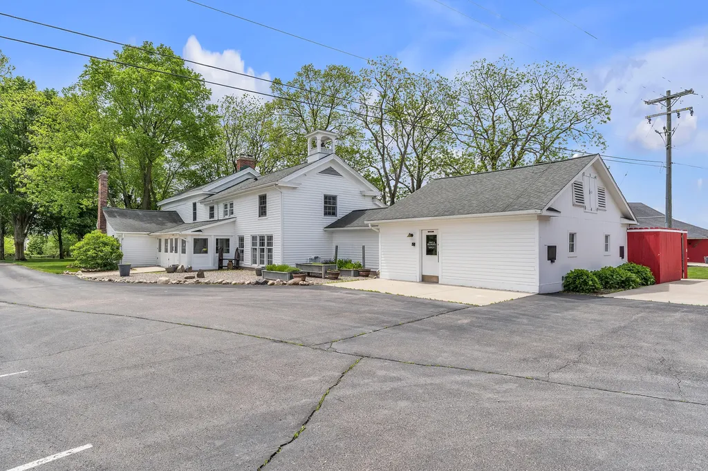 8474 Island Lake Road Dexter Township MI 48130