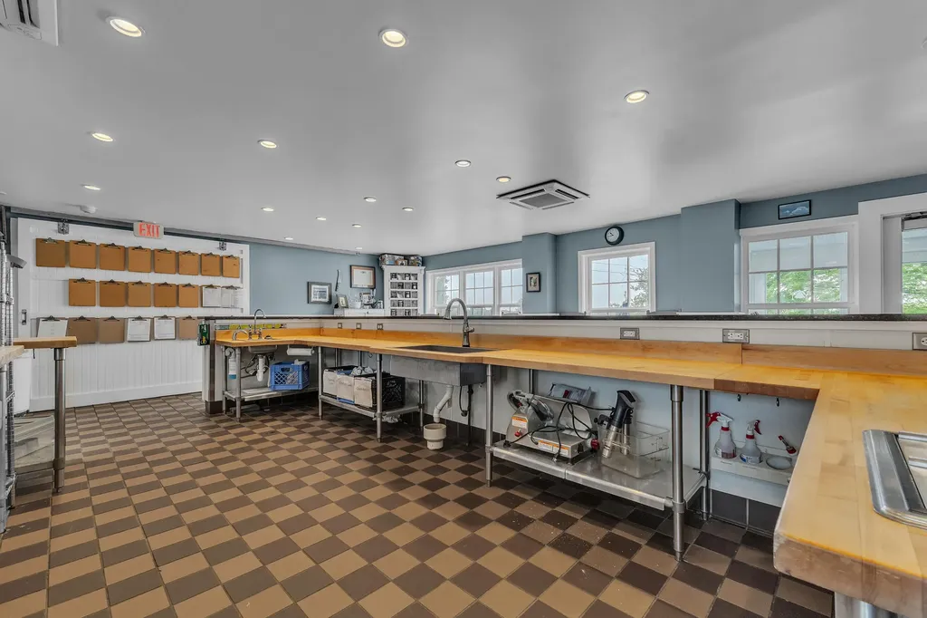 8474 Island Lake Road Dexter Township MI 48130