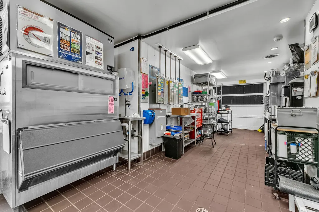 8474 Island Lake Road Dexter Township MI 48130