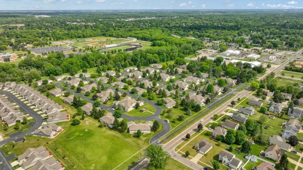2002 Stillwater Drive Tecumseh City MI 49286