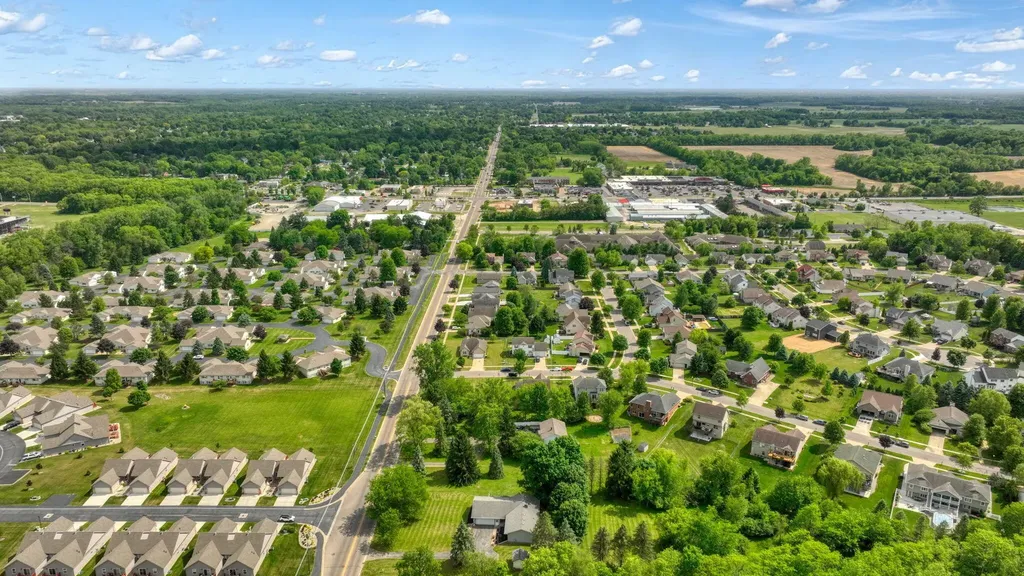 2002 Stillwater Drive Tecumseh City MI 49286
