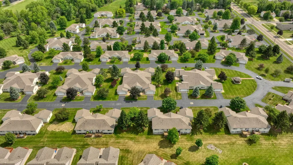2002 Stillwater Drive Tecumseh City MI 49286