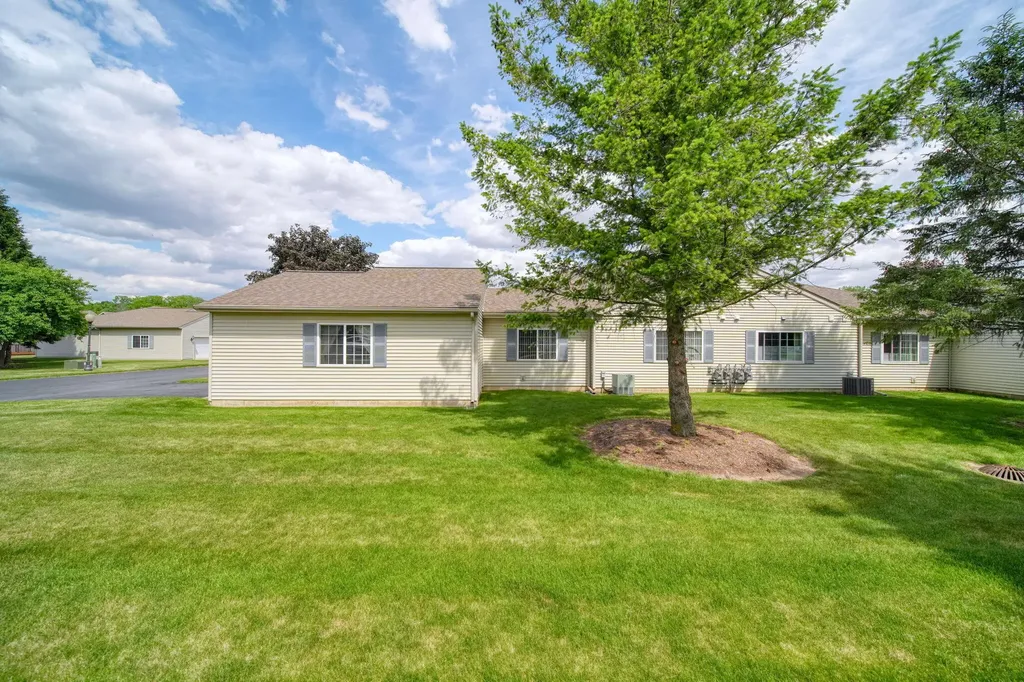 2002 Stillwater Drive Tecumseh City MI 49286