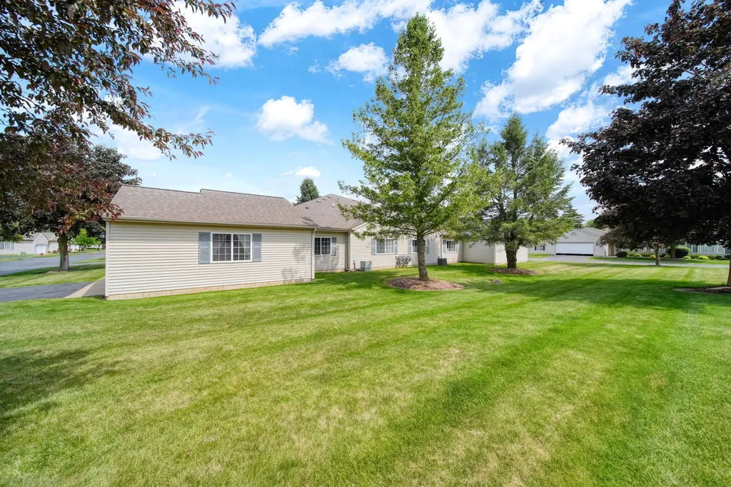 2002 Stillwater Drive Tecumseh City MI 49286