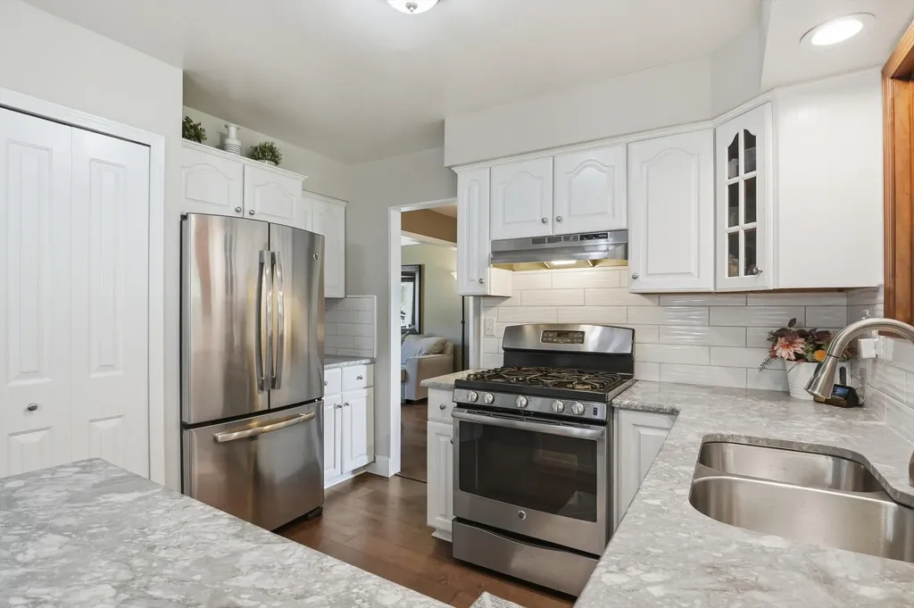 1483 Copeland Circle Canton Charter Township MI 48187