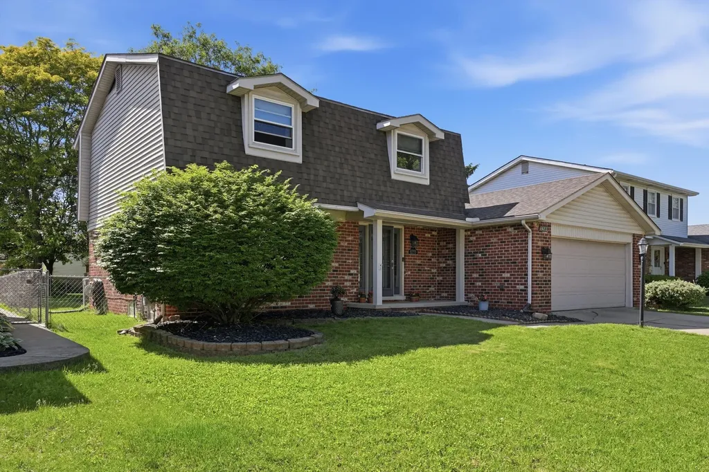 1483 Copeland Circle Canton Charter Township MI 48187