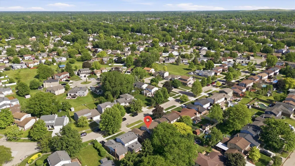 1483 Copeland Circle Canton Charter Township MI 48187
