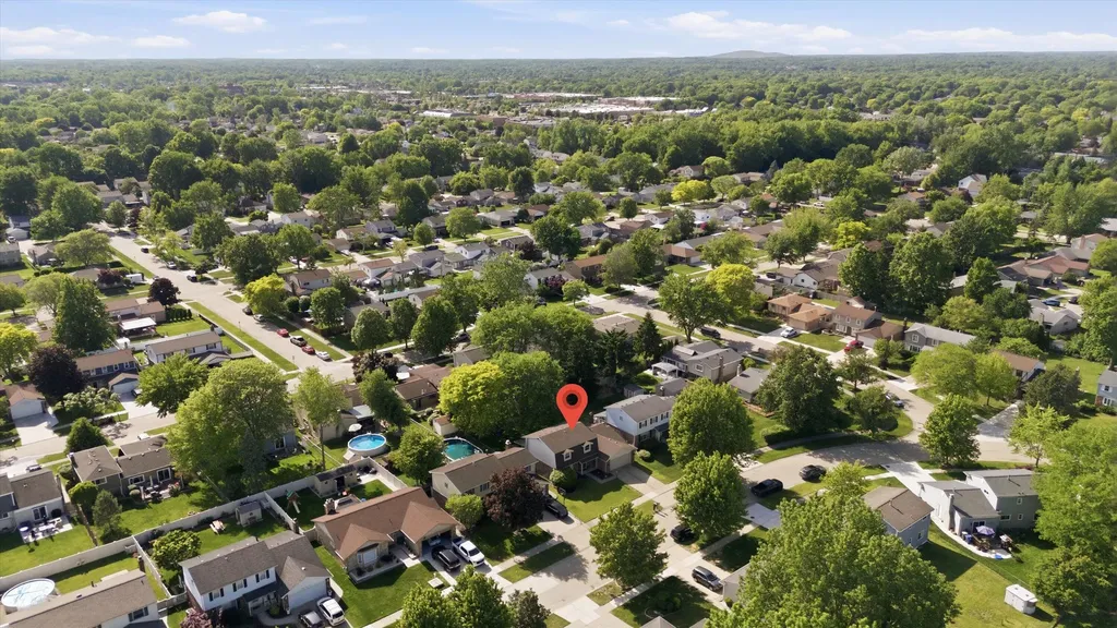 1483 Copeland Circle Canton Charter Township MI 48187